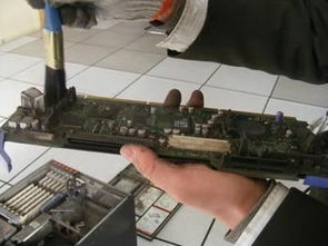 郴州IBM服務器專業(yè)除塵與硬件散熱解決方案 找怪老頭通訊設備修理，讓您的設備重煥新生